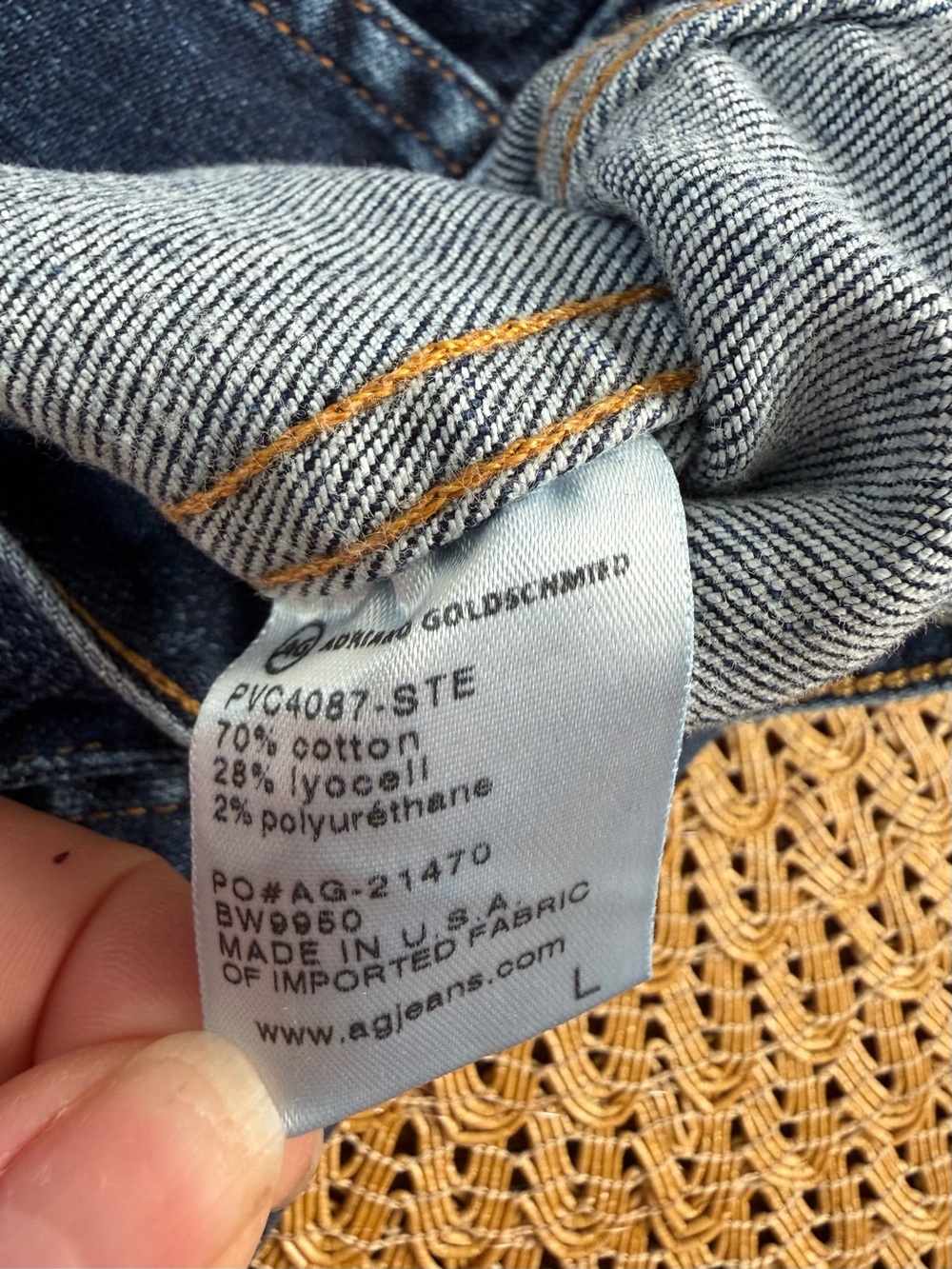 AG Adriano Goldschmied Denim Jacket Large USA Made Classic Trucker Jean Jacket - Picture 6 of 7